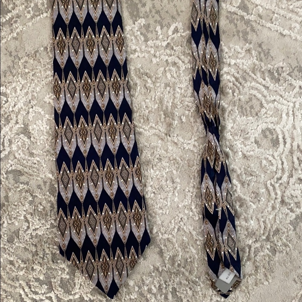 Pierre cardin tie